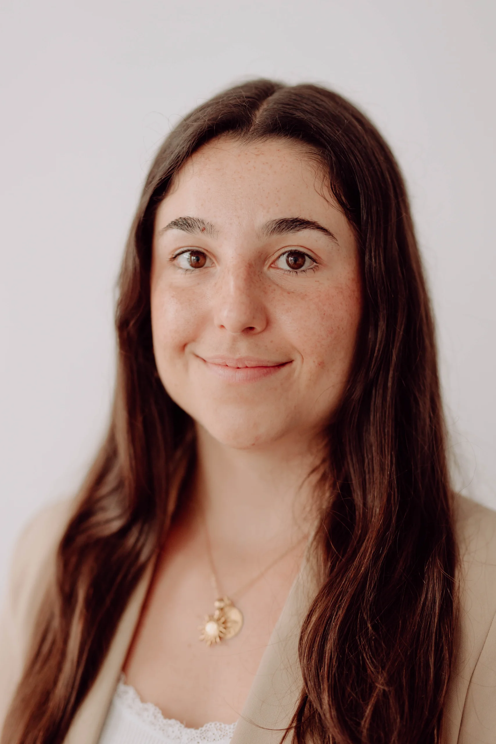 Laura Barragán Azagra, psicóloga en Clínica Axon Valencia