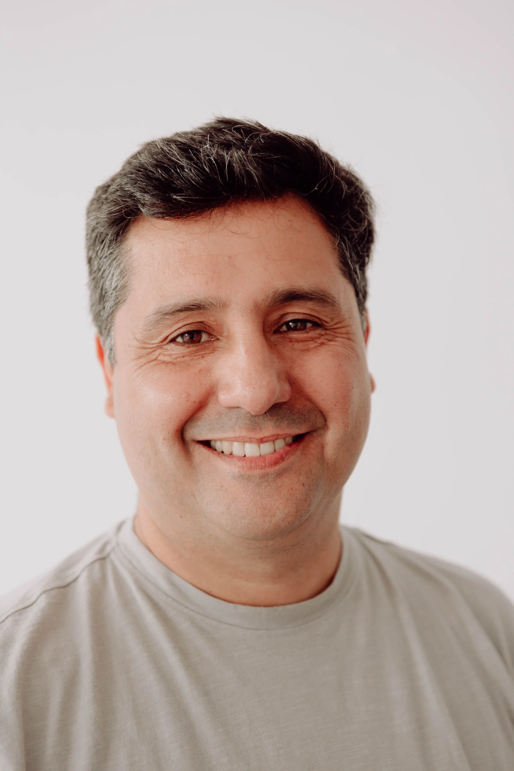 Mauricio Andrés Sobarzo Gavilán, fisioterapeuta en Clínica Axon Valencia